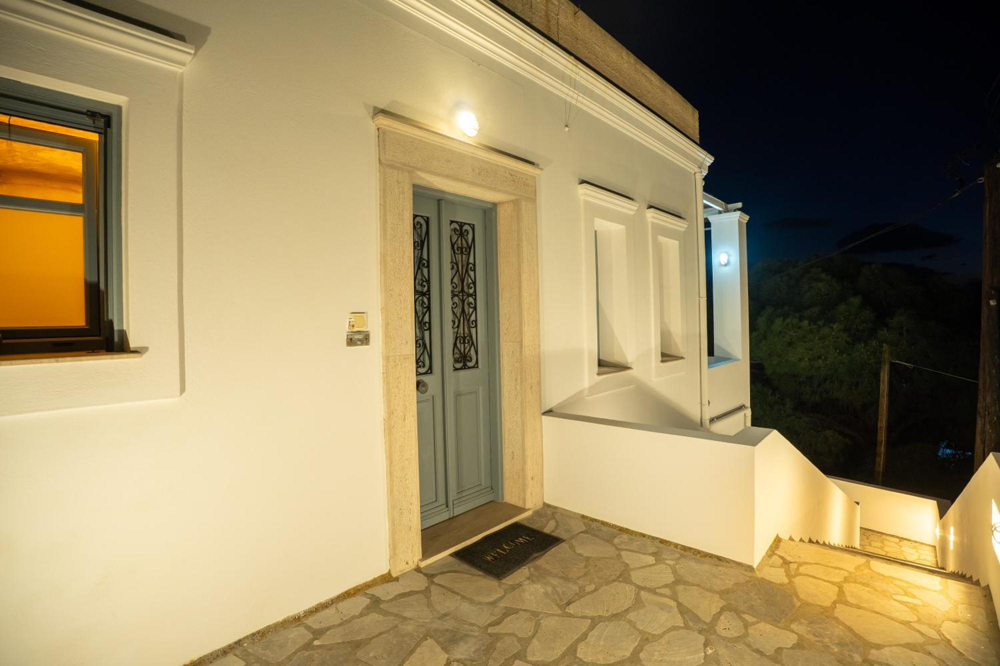 Semini Villa Myrties Екстериор снимка